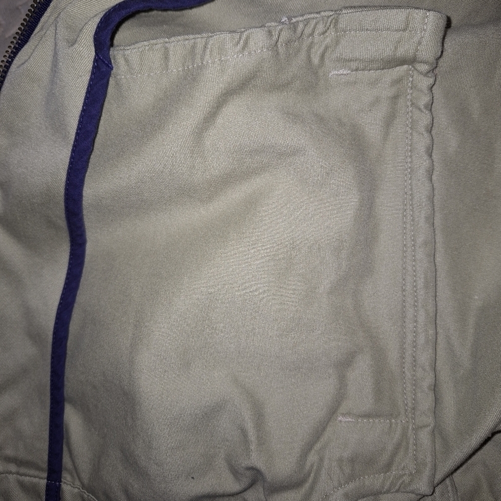 An A.C. Jackets khaki colored Golf jacket in an XL. 100% cotton. - Picture 7 of 8